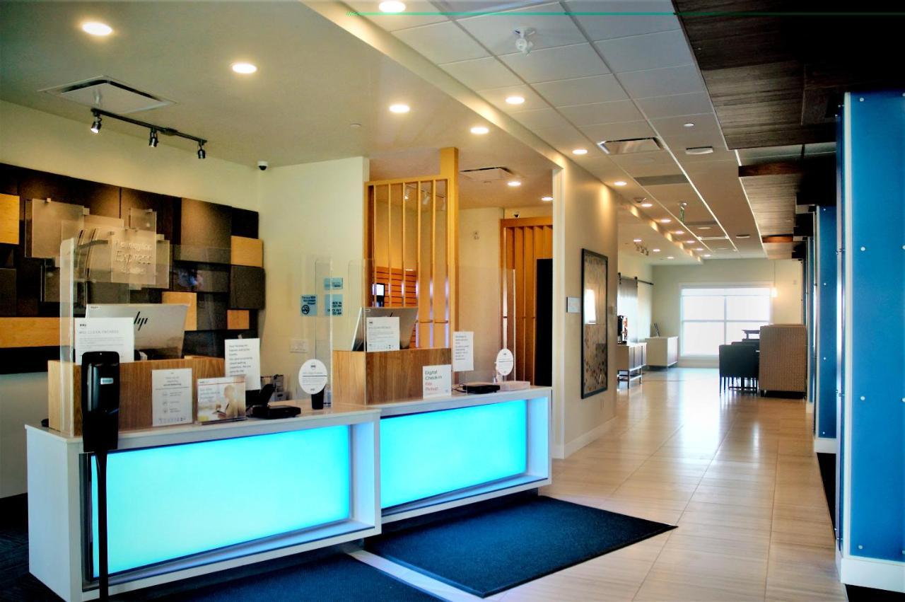 Holiday Inn Express & Suites - Edmonton Sw - Windermere By Ihg Exterior foto